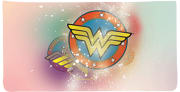 Enlarged view of wonder woman checkbook cover 